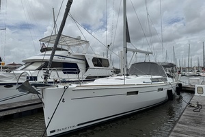La Belle Vie 45ft Beneteau Yacht For Sale