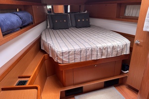 La Belle Vie 45ft Beneteau Yacht For Sale