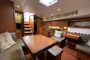 2017 Beneteau Oceanis 45 thumbnail 36