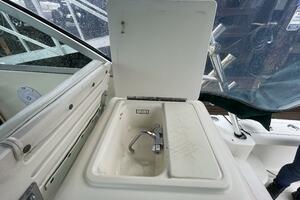 FO REEL 30ft Pursuit Yacht For Sale