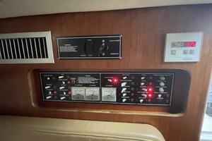 FO REEL 30ft Pursuit Yacht For Sale