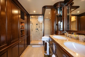 2009 Benetti Benetti Classic 120 thumbnail 47