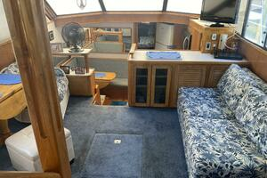 1989 Chris-Craft 427 Catalina thumbnail 5
