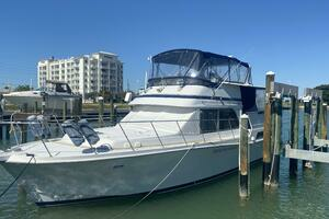 1989 Chris-Craft 427 Catalina thumbnail 1