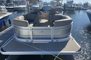 Photo 3929865 for 2022 Starcraft CX 25R  