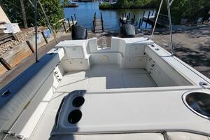 Photo 3931129 for 2001 Glacier Bay 2640 Renegade  