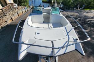 Photo 3931123 for 2001 Glacier Bay 2640 Renegade  