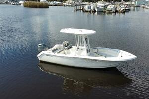 Photo 3932337 for 2017 Tidewater 220 LXF  