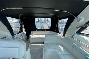32ft Rinker Yacht For Sale