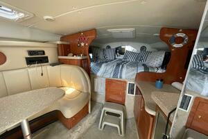 32ft Rinker Yacht For Sale