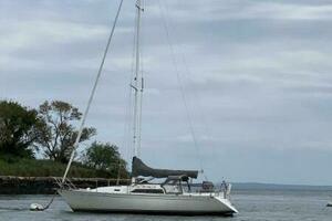 QUALITY TIME 33ft C amp C Yacht For Sale