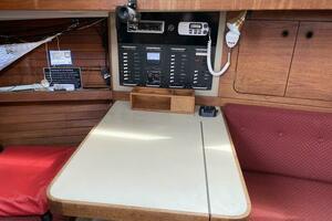 QUALITY TIME 33ft C amp C Yacht For Sale