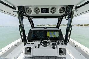 2022 Barker Boatworks 40 High Performance Cat thumbnail 31