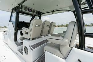 2022 Barker Boatworks 40 High Performance Cat thumbnail 25