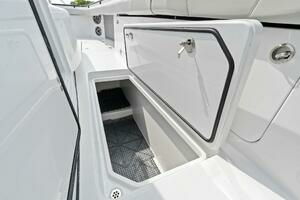 2022 Barker Boatworks 40 High Performance Cat thumbnail 56