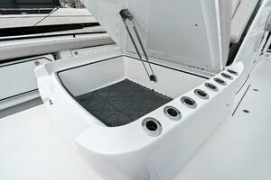 2022 Barker Boatworks 40 High Performance Cat thumbnail 50