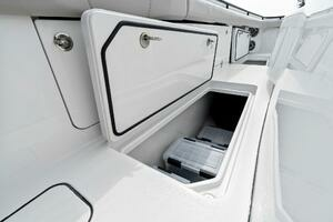 2022 Barker Boatworks 40 High Performance Cat thumbnail 52