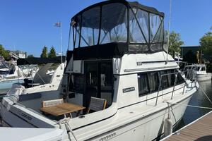 HEY BEAN 28ft Carver Yacht For Sale