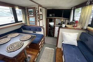 HEY BEAN 28ft Carver Yacht For Sale