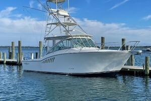 2007 Albemarle 330 Express