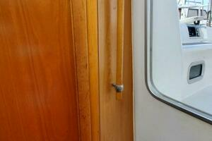 2000 Beneteau 361 thumbnail 52