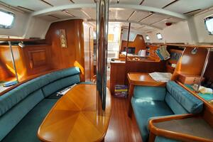 2000 Beneteau 361 thumbnail 43