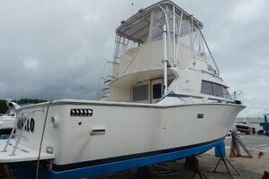 Mahalo 33ft Bertram Yacht For Sale