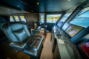 1992 Crescent Custom Yachts Custom thumbnail 37