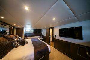 1992 Crescent Custom Yachts Custom thumbnail 17