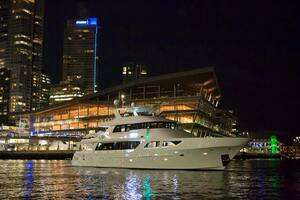 1992 Crescent Custom Yachts Custom thumbnail 51