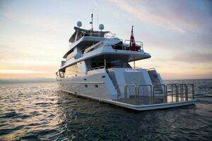 1992 Crescent Custom Yachts Custom thumbnail 44