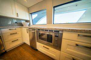 1992 Crescent Custom Yachts Custom thumbnail 13