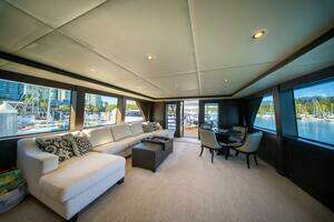 1992 Crescent Custom Yachts Custom thumbnail 33