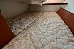 Crazy Love 32ft Beneteau Yacht For Sale