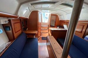 Crazy Love 32ft Beneteau Yacht For Sale
