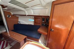 Crazy Love 32ft Beneteau Yacht For Sale