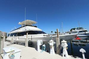  1991 Viking  Yacht For Sale in Longboat Key FL