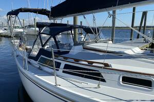 ACADIA 30ft Catalina Yacht For Sale