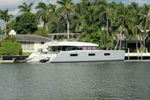 2015 Lagoon 620 thumbnail 1