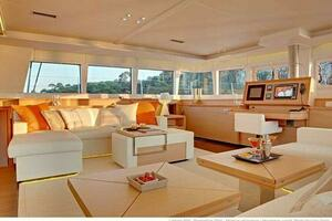 2015 Lagoon 620 thumbnail 7