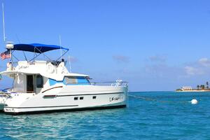 Photo 3958929 for 2000 Fountaine Pajot Maryland 37  