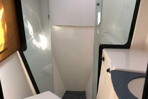 Photo 3958936 for 2000 Fountaine Pajot Maryland 37  