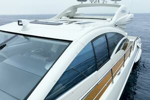 2011 Azimut 68S thumbnail 40