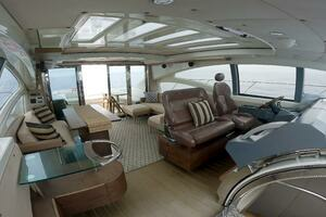 2011 Azimut 68S thumbnail 9