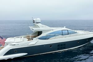 2011 Azimut 68S thumbnail 30