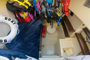 2011 Azimut 68S thumbnail 43