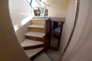 2011 Azimut 68S thumbnail 19