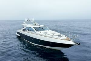2011 Azimut 68S thumbnail 31