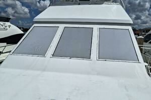 1988 Viking Motor Yacht thumbnail 32
