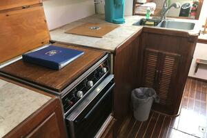 Karana 39ft Horizon Yacht For Sale